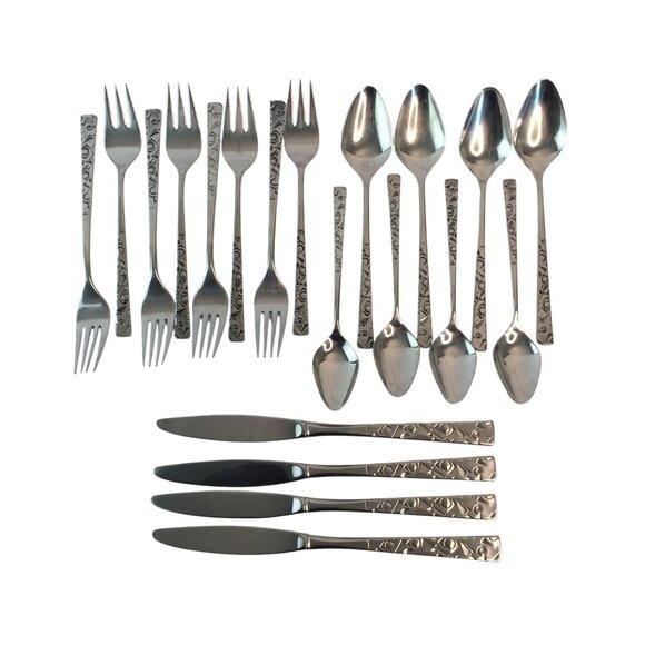 1847 Rogers Bros Navaho Stainless Steel Flatware Four 5 Piece Place Settings - Picture 1 of 13